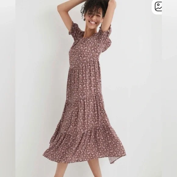 Aerie Garden Party Midi Dress Floral Relic Size M Puff Sleeve Tiered Cottagecore - Picture 1 of 12